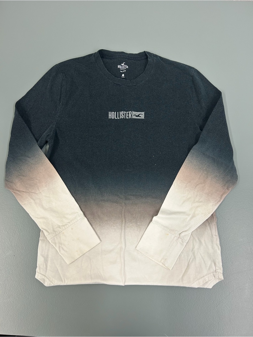 Hollister Longsleeve shirt